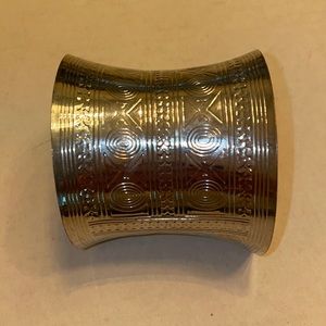 NWOT Silver Cuff